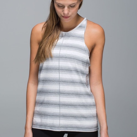 Lululemon Find Your Zen Tank - Picture 2 of 6